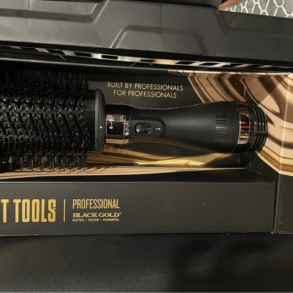 Hot Tools Black Gold Professional Hair Dryer Brush